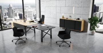 Exe-z Makam Masa Takamı